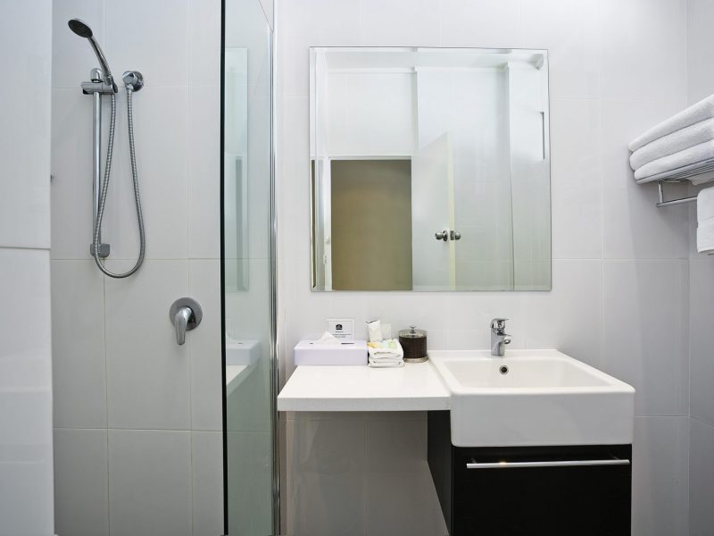 2. Premier King Room 3